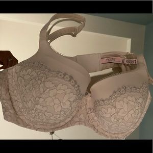 Victoria Secret Body by Victoria Lined Demi